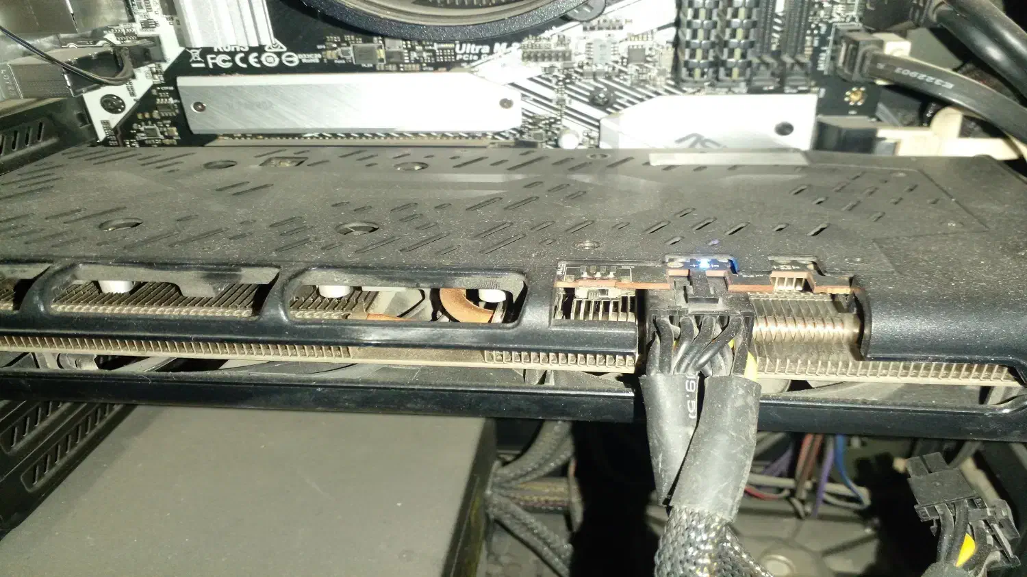 کارت گرافیک RX 5600XT|قطعات و لوازم جانبی رایانه|نیشابور, بنیاد شهید|دیوار