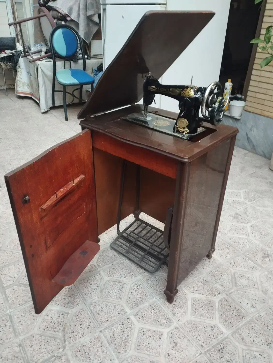 چرخ خیاطی قدیمی|کلکسیون اشیاء عتیقه|تهران, بوستان ولایت|دیوار