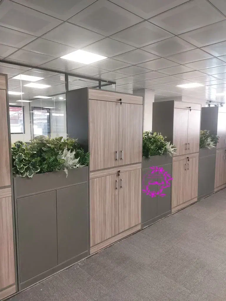 آگلونما بلک/پیرومیا|گل مصنوعی|تهران, بازار|دیوار