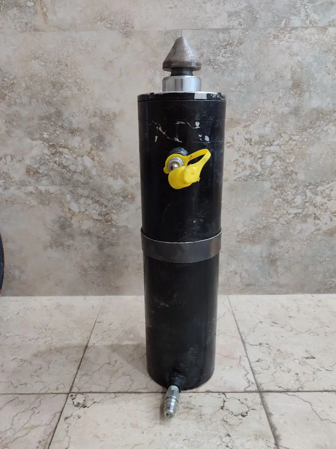 جک ۲۰ تن هیدرولیک آک همراه با مخزن۵ لیتری|ابزارآلات|قم, شهرک فاطمیه|دیوار