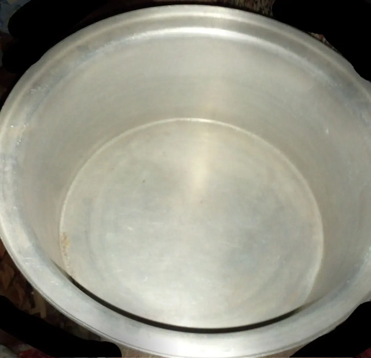 باسلام سینی برشو قدیمی وقابلمه|ظروف سرو و پذیرایی|زرند, |دیوار