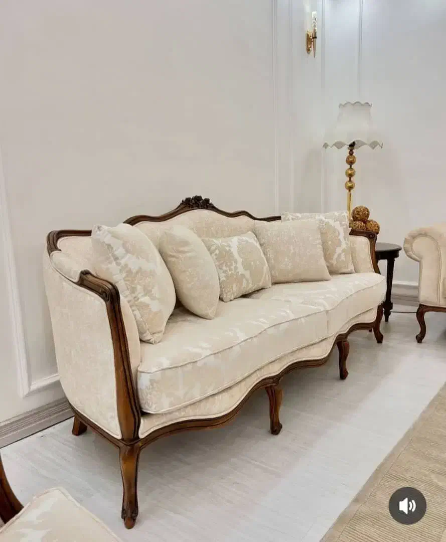 مبل کویین ، فرانسوی، چستر ، کلاسیک|مبلمان خانگی و میز عسلی|چهاردانگه (تهران), |دیوار