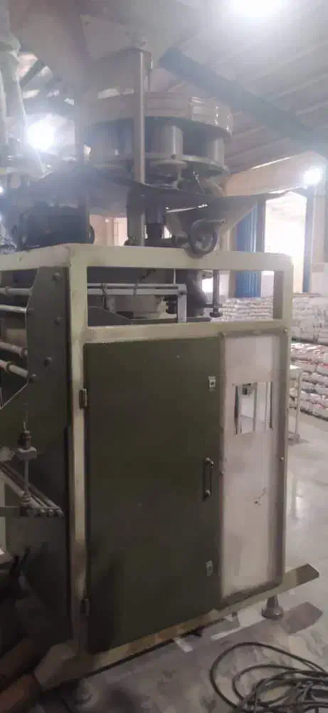 دستگاه بسته بندی|ماشینآلات صنعتی|دلیجان, |دیوار