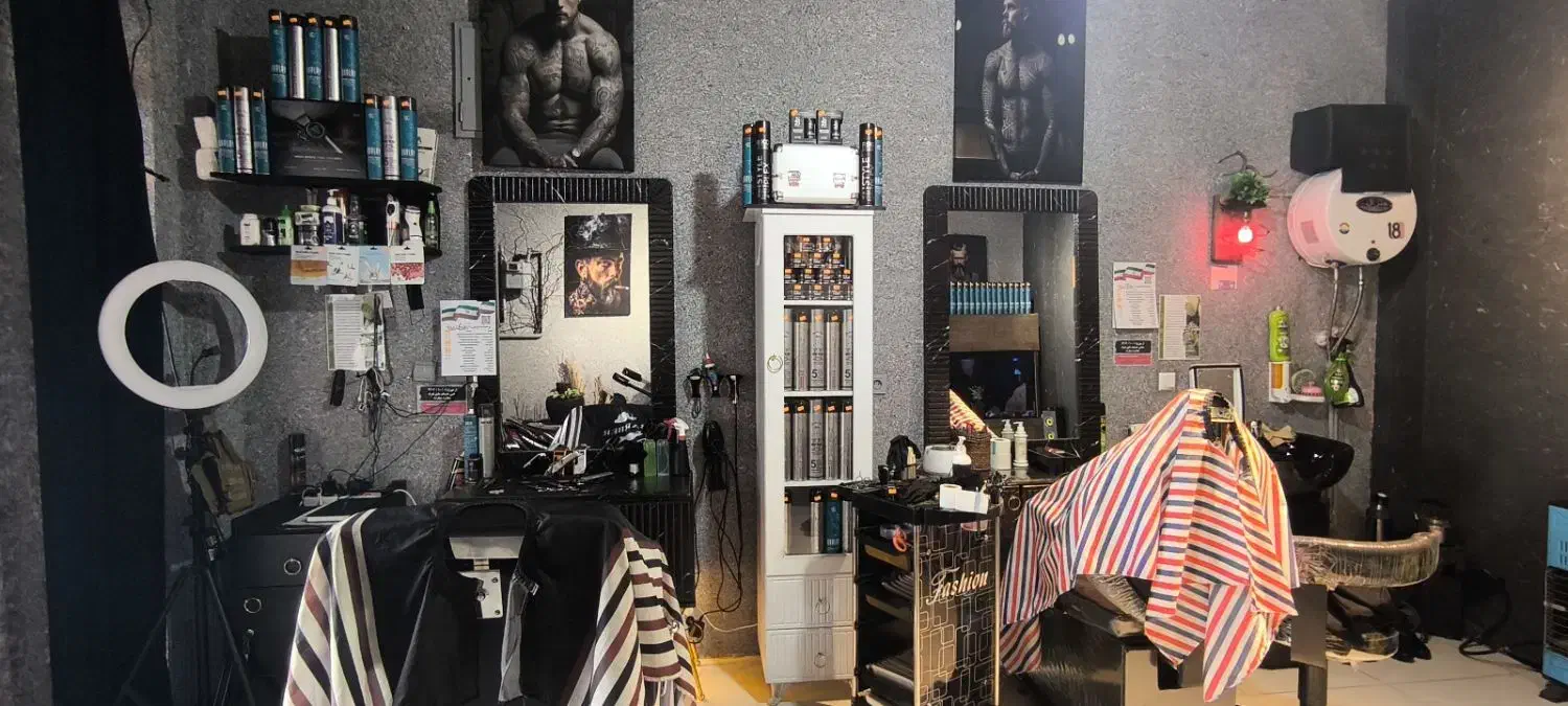 آرایشگر|استخدام درمانی، زیبایی، بهداشتی|پرند, فاز ۲|دیوار