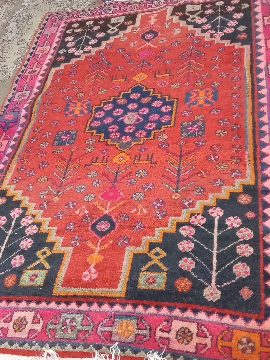 فرش‌دستبافت|فرش|اندیمشک, |دیوار