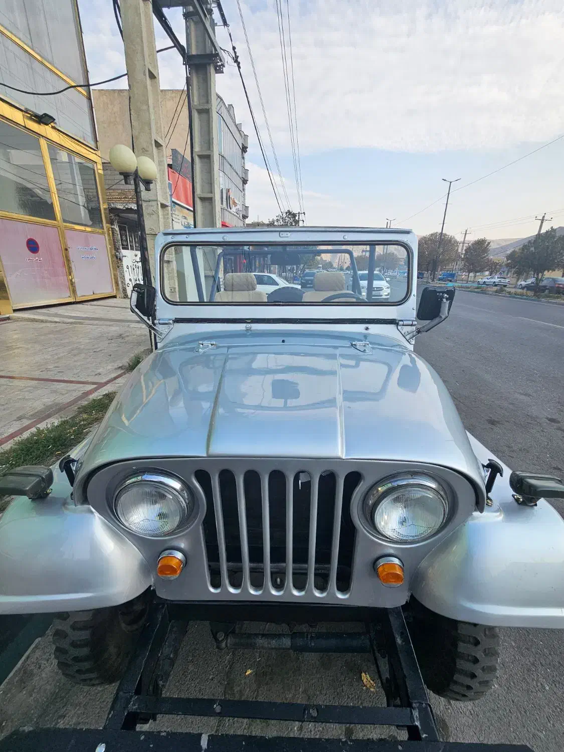 جیب توسن|خودرو کلاسیک|ماکو, |دیوار