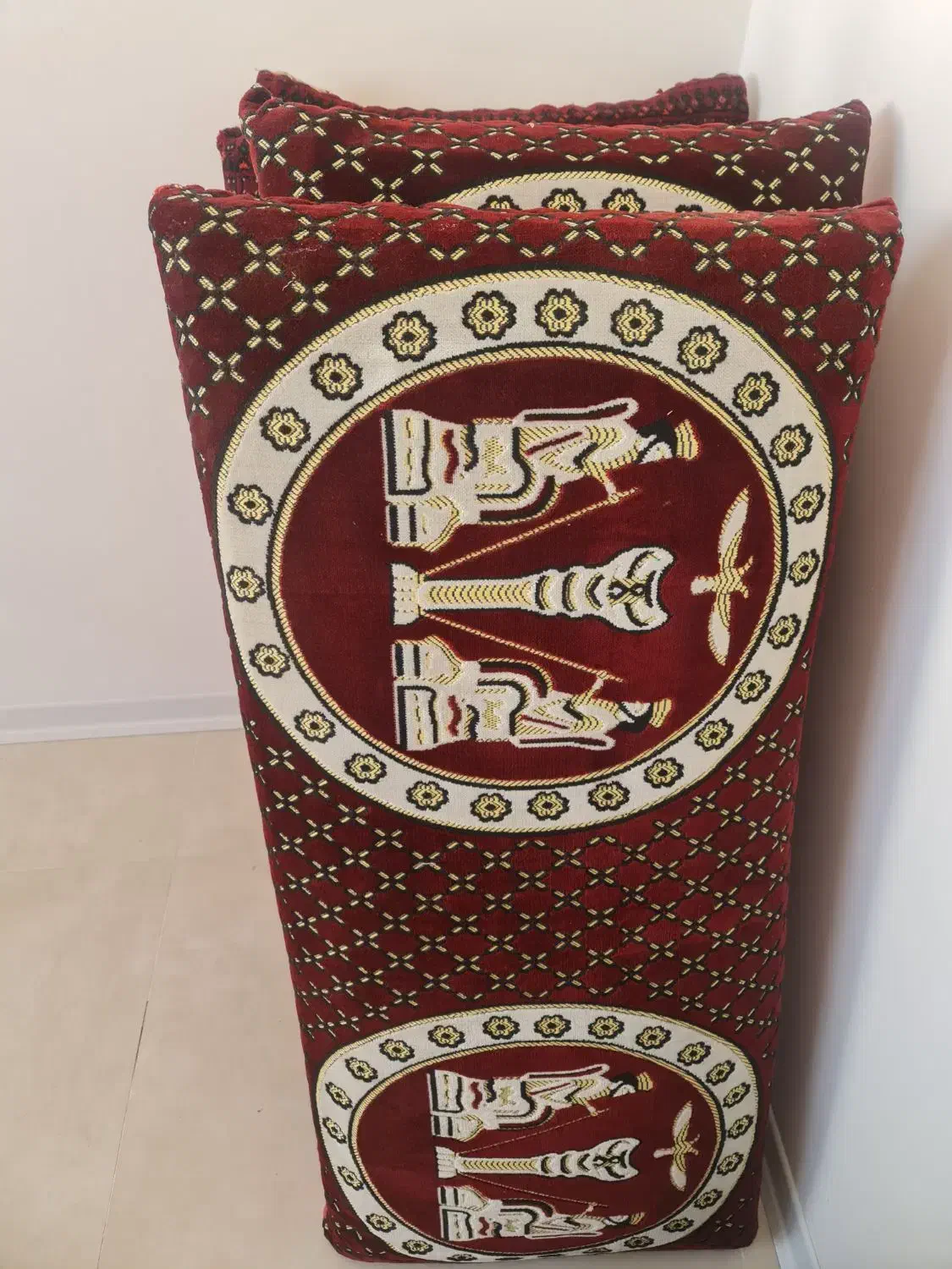 2 جفت پشتی(۴عدد) در حد نو استفاده نشده|پشتی|مشهد, امیریه|دیوار