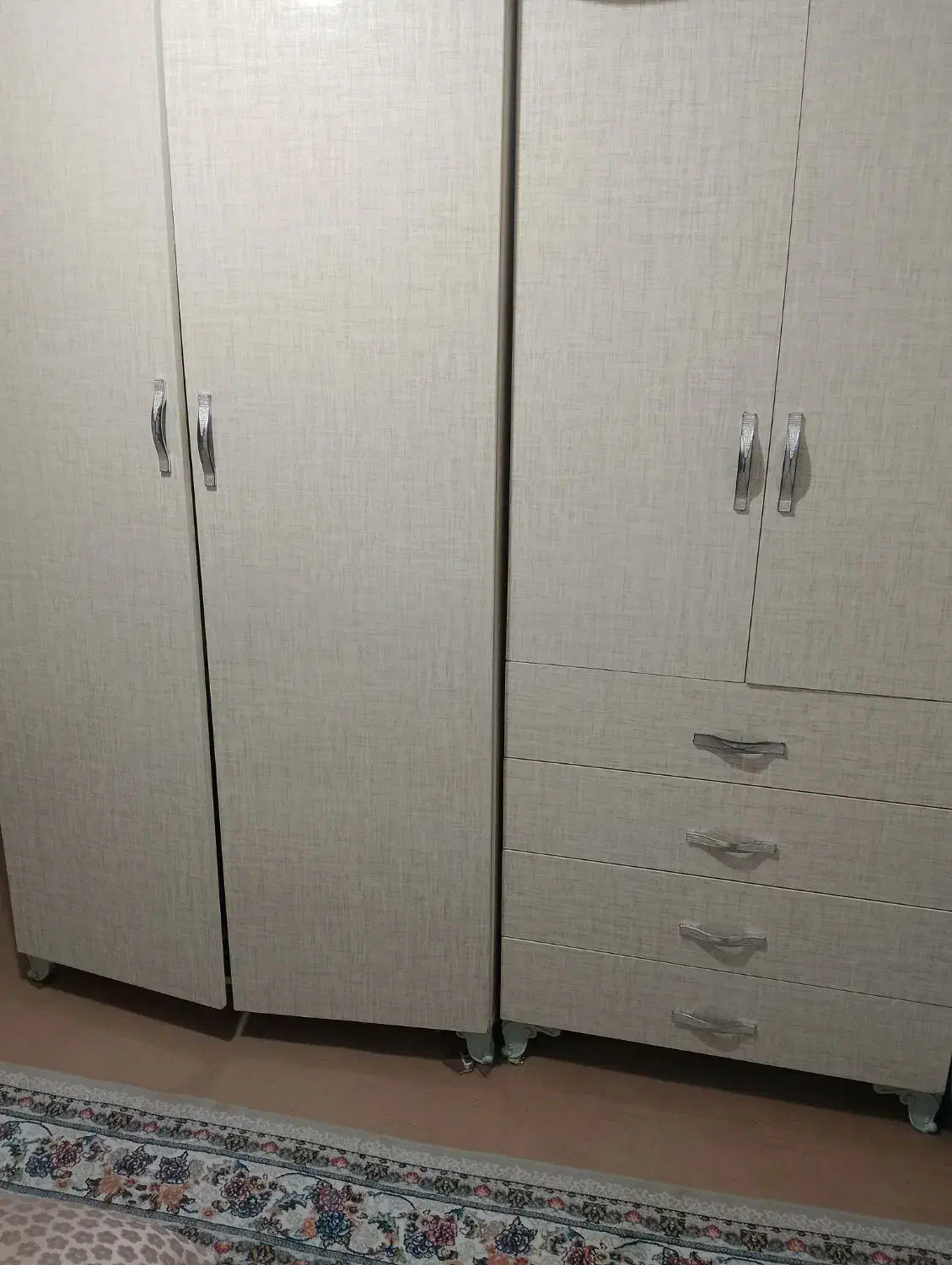 کمد|جاکفشی، کمد، دراور|مریوان, |دیوار