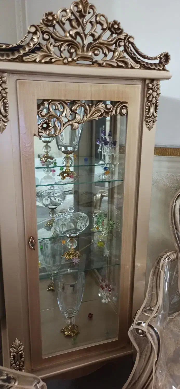 ویترین فروشی|بوفه، ویترین، کنسول|قم, باغ کرباسی|دیوار