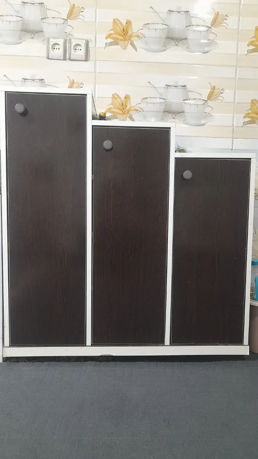 جاکفشی|جاکفشی، کمد، دراور|گرگان, |دیوار