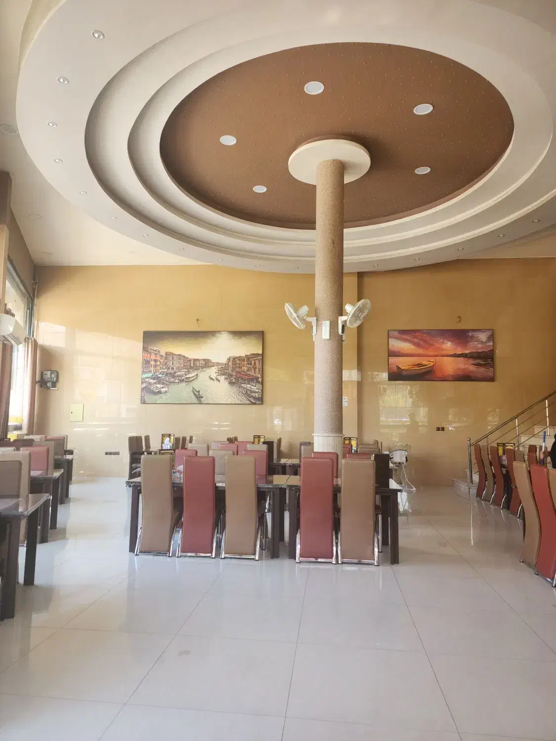 سالن کار آقا و خانم|استخدام خدمات فروشگاه و رستوران|اردبیل, |دیوار