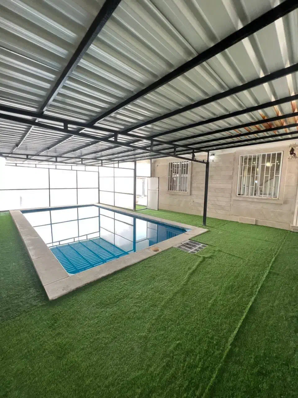 اجاره ویلا روزانه استخردا آبگرم سویت سوییت سوئیت|اجارهٔ کوتاهمدت ویلا و باغ|کرج, گلشهر|دیوار