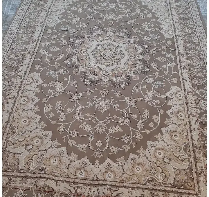 فرش کرمی دوعدد۶متری یک عددفانتزی|فرش|کرج, حصارک بالا|دیوار