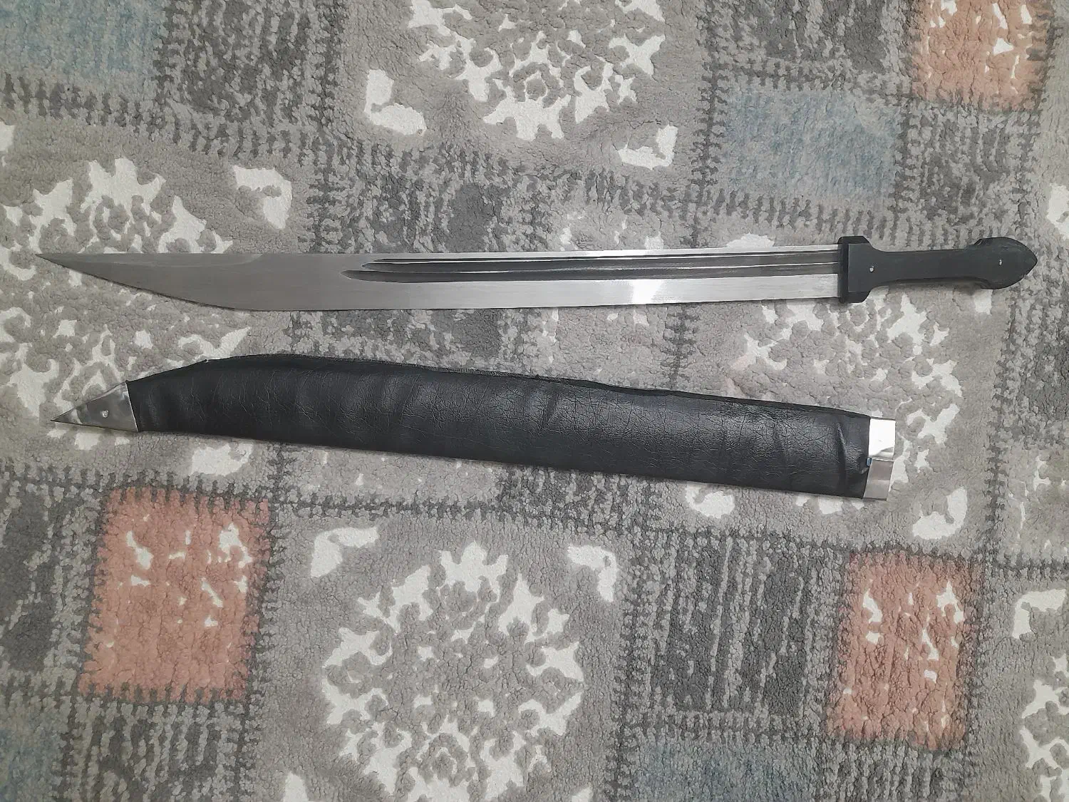 چاقو ی باغبانی|کلکسیون اشیاء عتیقه|ابهر, |دیوار