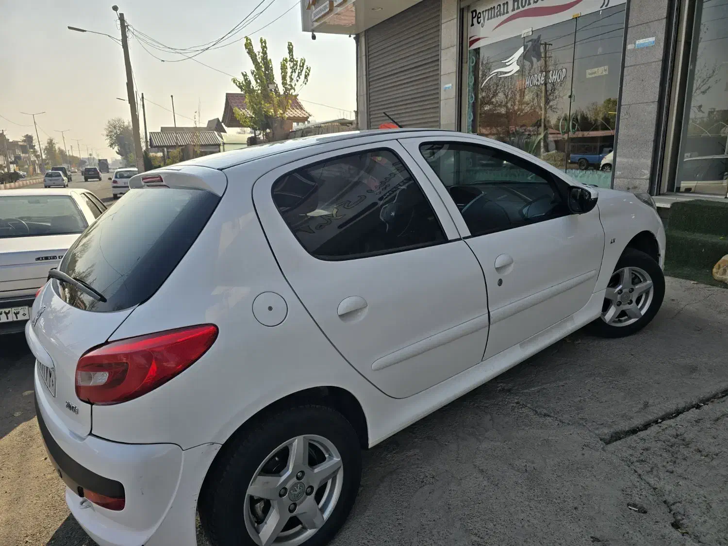 ۲۰۷ مدل ۹۸ اسفند ماه|خودرو سواری و وانت|کوهسار (البرز), |دیوار