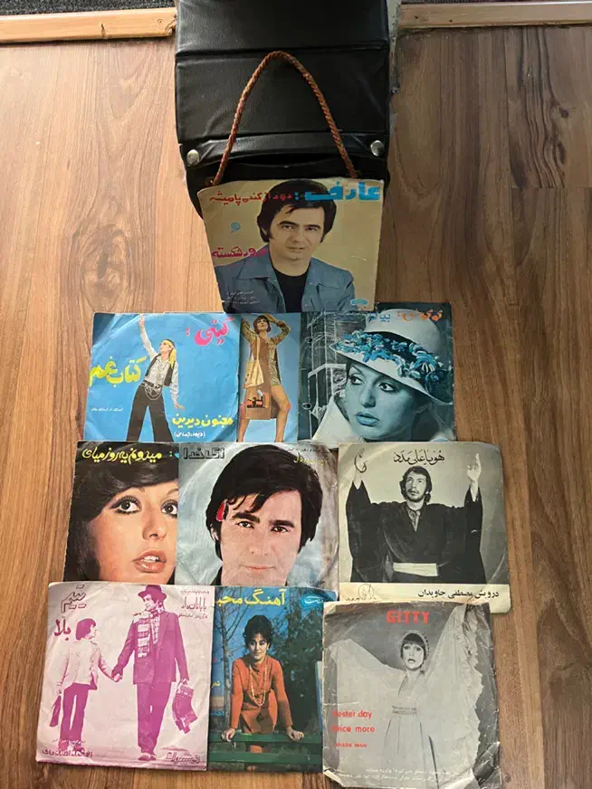 صفحه گرام|کلکسیون اشیاء عتیقه|تهران, سهروردی|دیوار