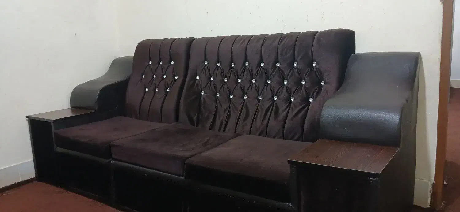 مبل هفت نفره|مبلمان خانگی و میز عسلی|پاتاوه, |دیوار