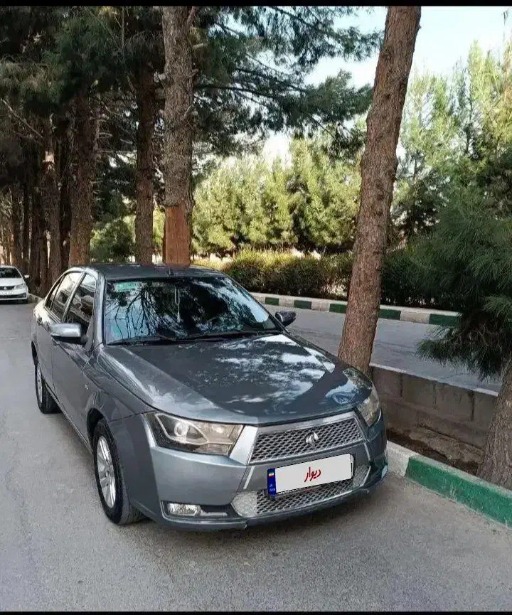 دنا پلاس|خودرو سواری و وانت|سنندج, |دیوار