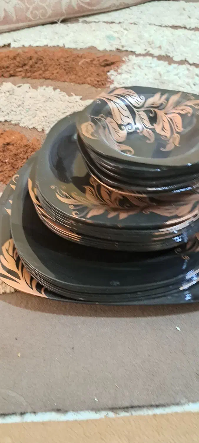 بعلت جابجایی|ظروف سرو و پذیرایی|میناب, |دیوار