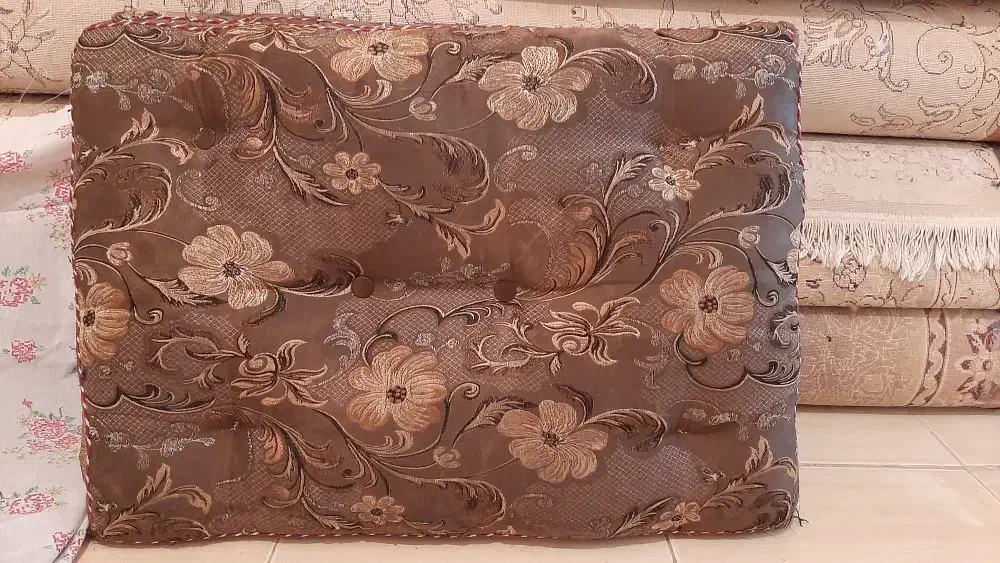 پشتی|پشتی|شیراز, شهرک والفجر|دیوار