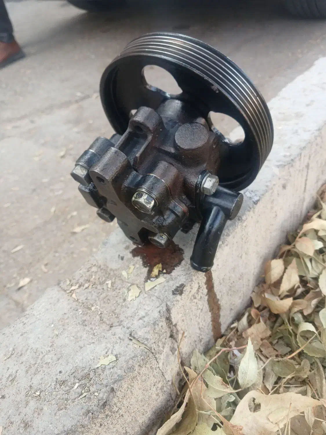 پمپ هیدرولیک پژو اصل|قطعات یدکی و لوازم جانبی|اراک, |دیوار