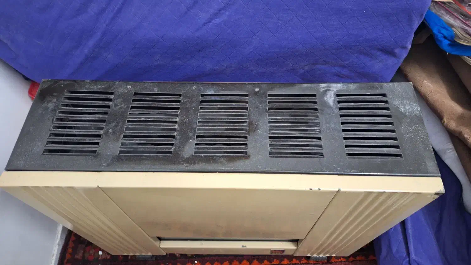 بخاری|بخاری، هیتر، شومینه|اقبالیه, |دیوار