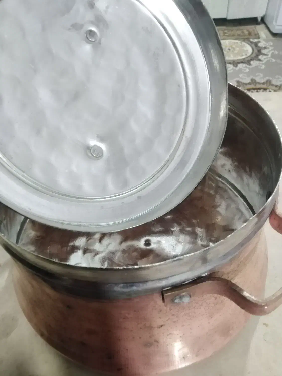 دیگ مسی|ظروف پخت‌وپز|کرمان, |دیوار