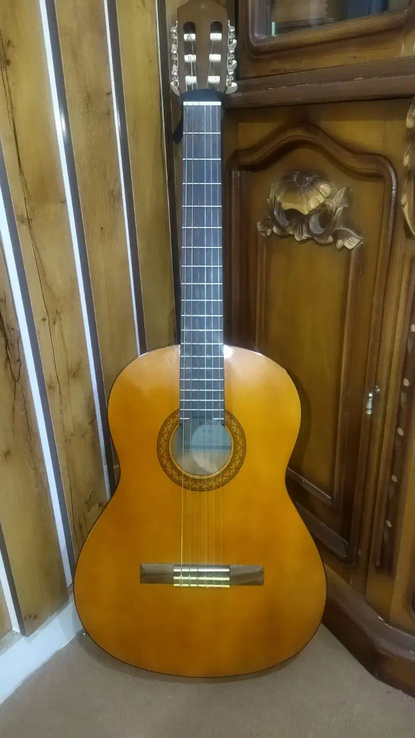 گیتار c40|گیتار، بیس، امپلیفایر|مرند, |دیوار