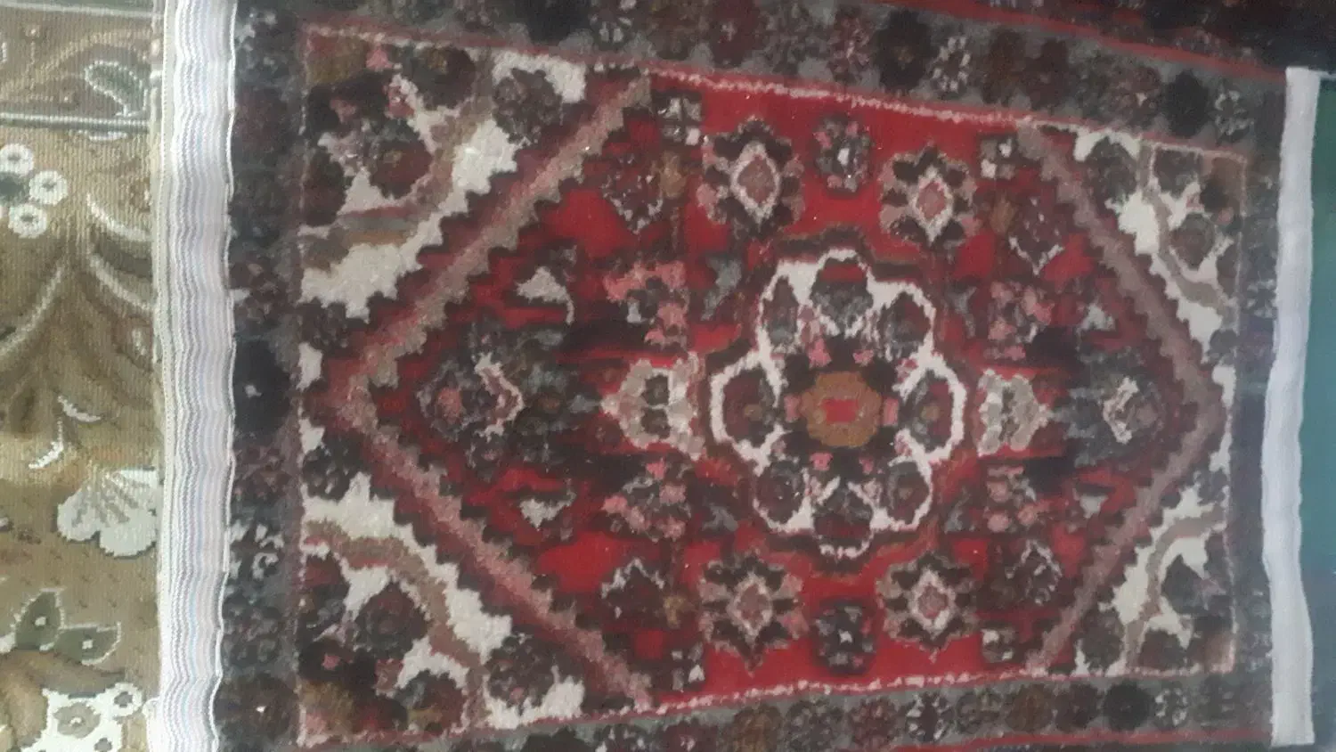 ۴ تا فرش کناره دستباف ۲ جفت میشن|پادری|همدان, |دیوار