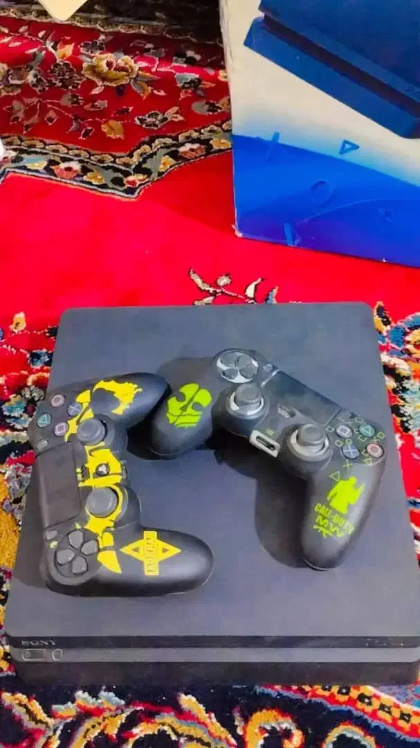 PS4اسلیم ۱ترابایت|کنسول، بازی ویدئویی و آنلاین|خرمشهر, |دیوار