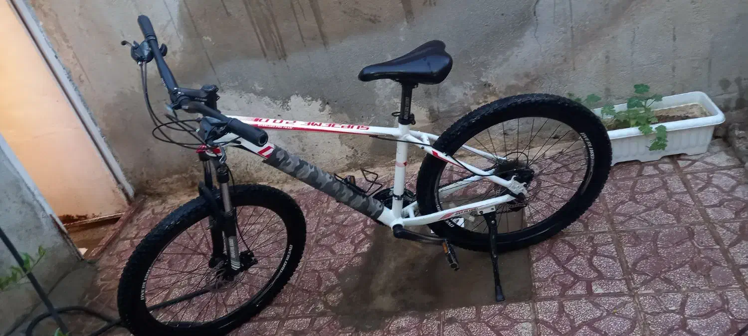 دوچرخه ۲۶|دوچرخه، اسکیت، اسکوتر|هشتگرد, هشتگرد قدیم|دیوار