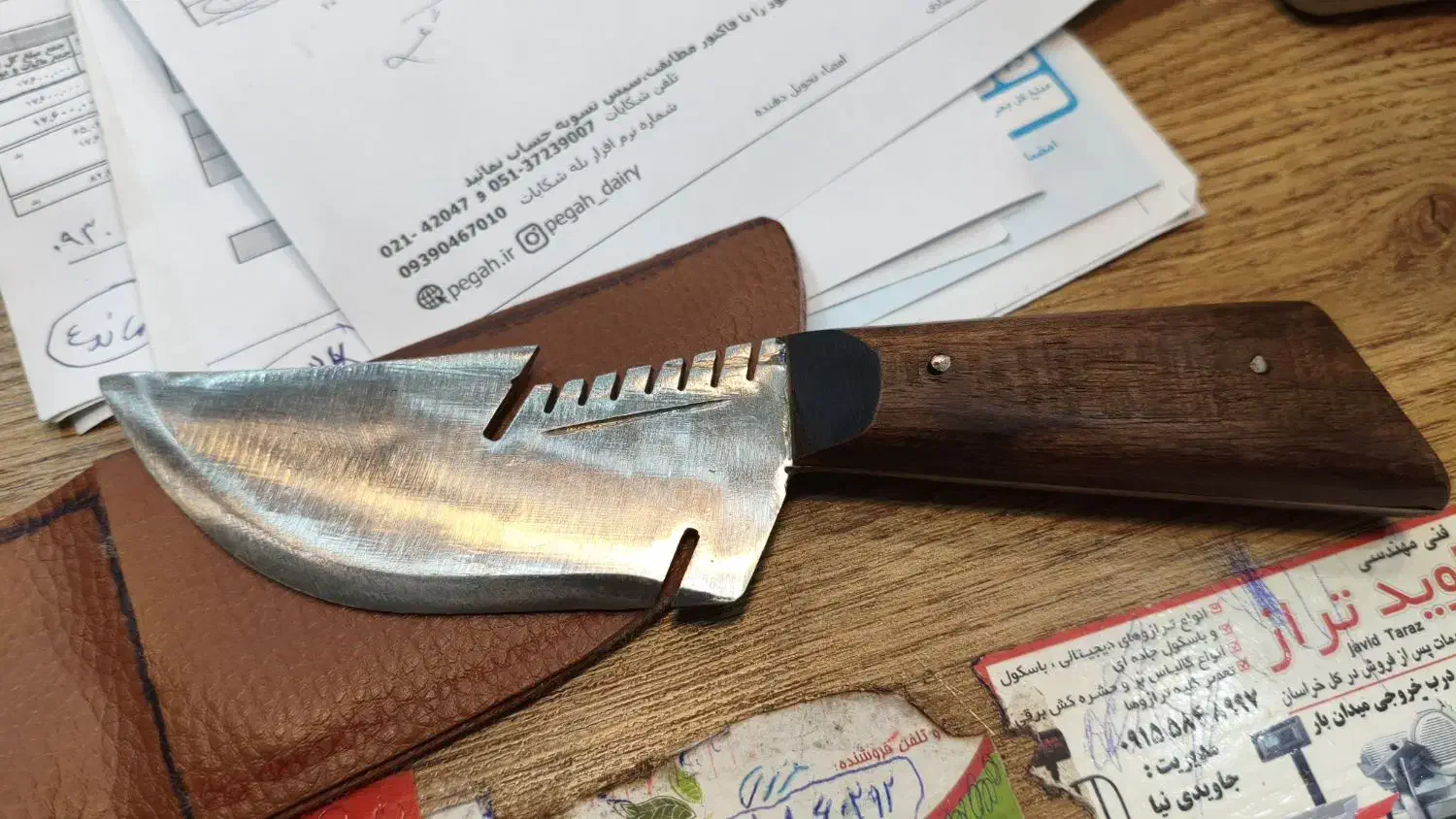 چاقو|کلکسیون اشیاء عتیقه|بجنورد, |دیوار