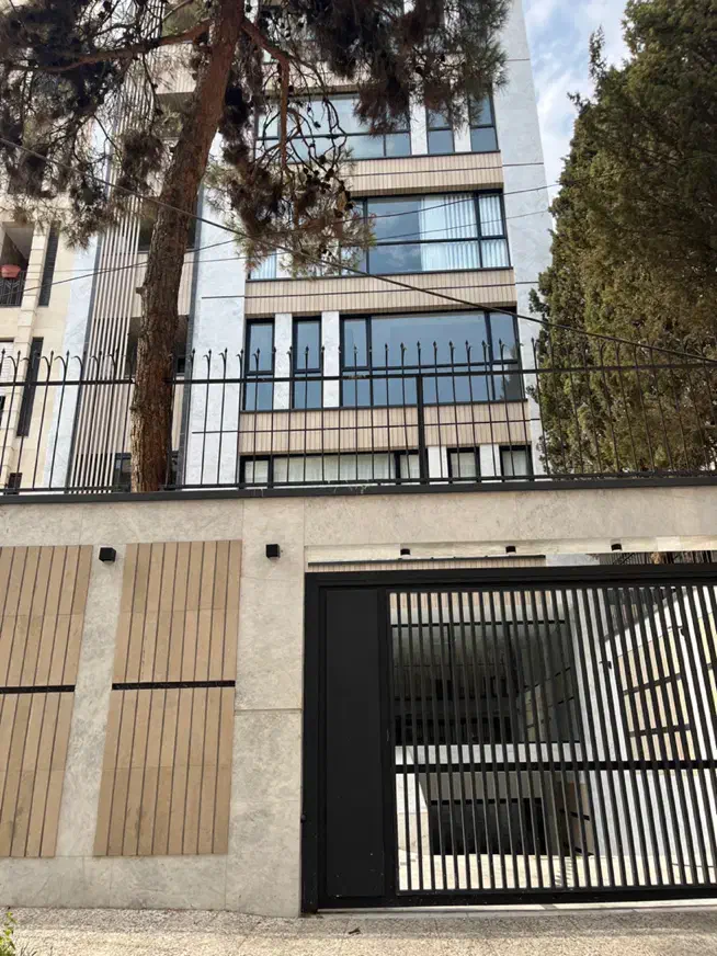 ۷۵۰ متر مستغلات موقعیت اداری/شمال امیر آباد|فروش دفتر کار، اتاق اداری، مطب|تهران, امیرآباد|دیوار