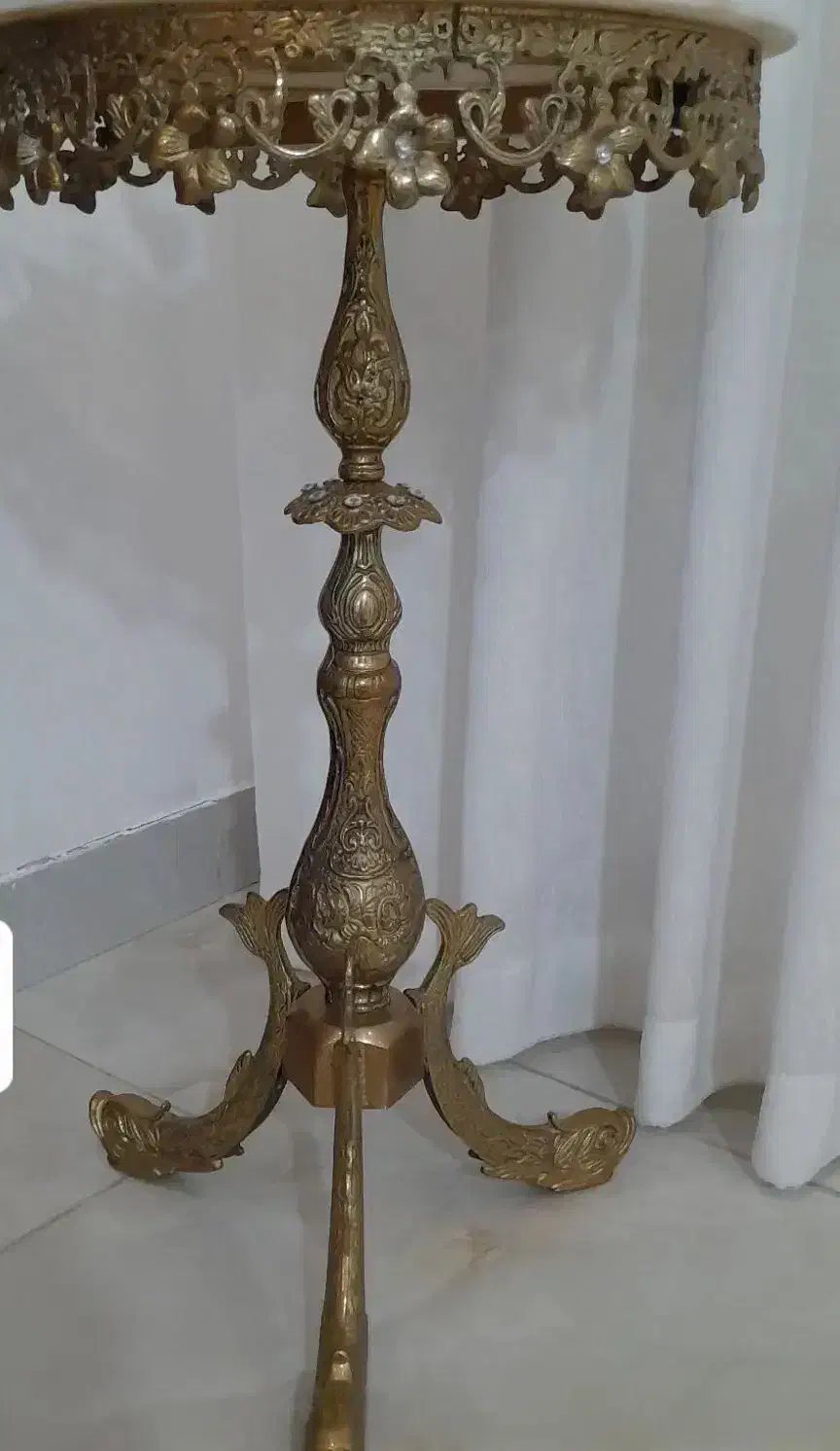 میز تلفن برنزی سنگین|میز تلفن|اراک, |دیوار