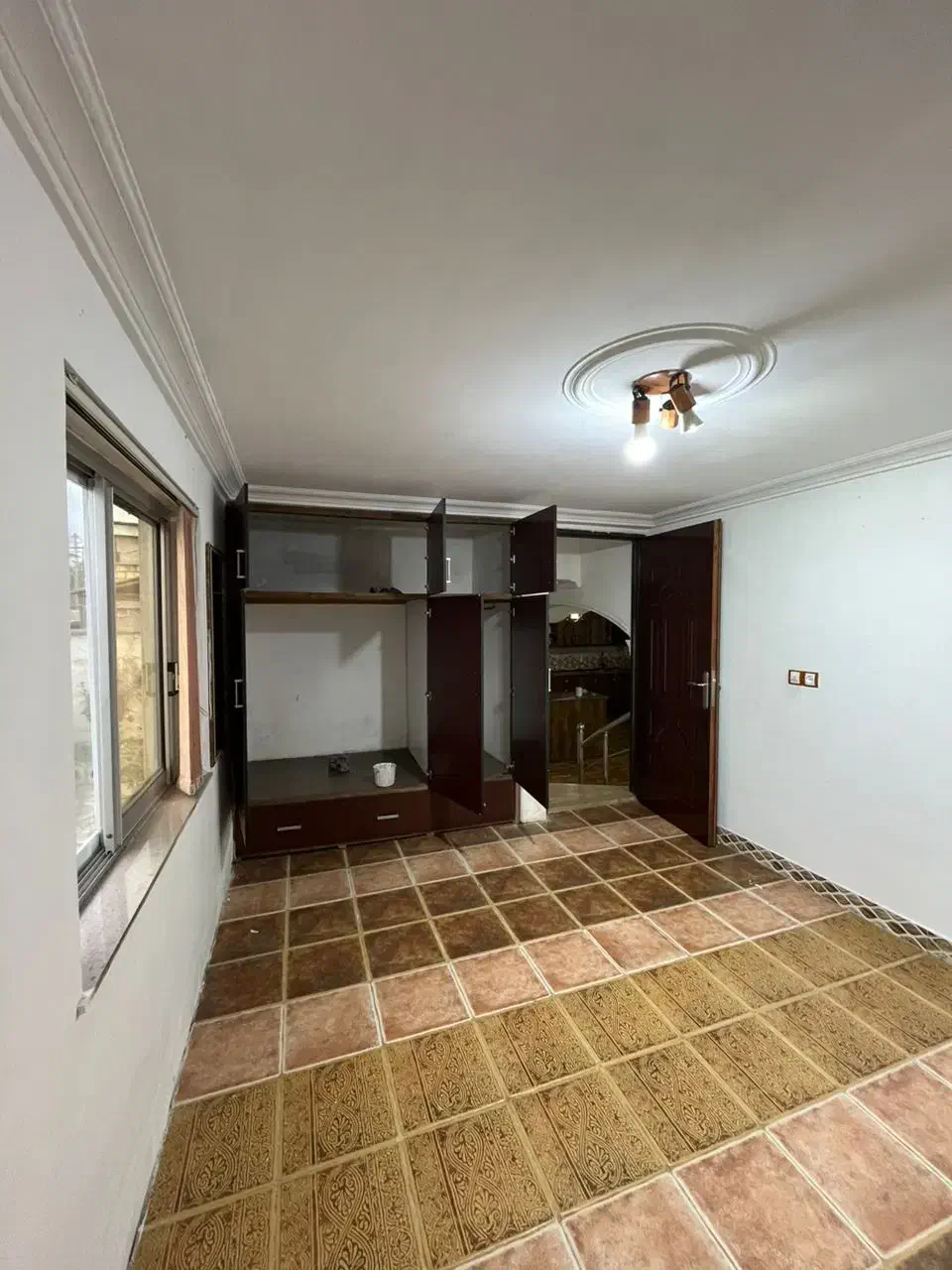 ۳۰۰متر ویلایی دربست|اجارهٔ خانه و ویلا|پرهسر, |دیوار