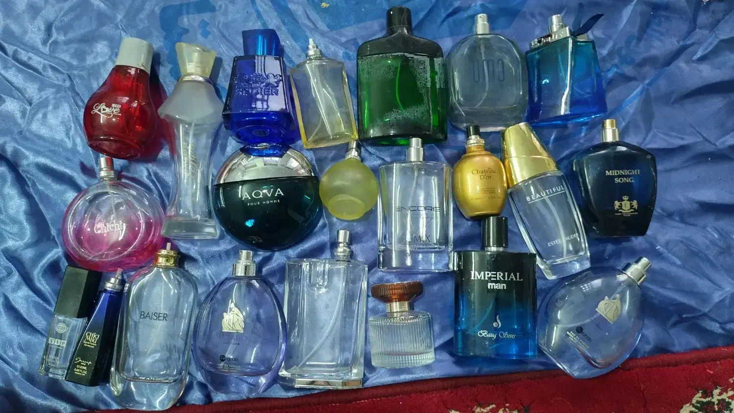 شیشه ادکلن|آرایشی، بهداشتی، درمانی|یزد, |دیوار