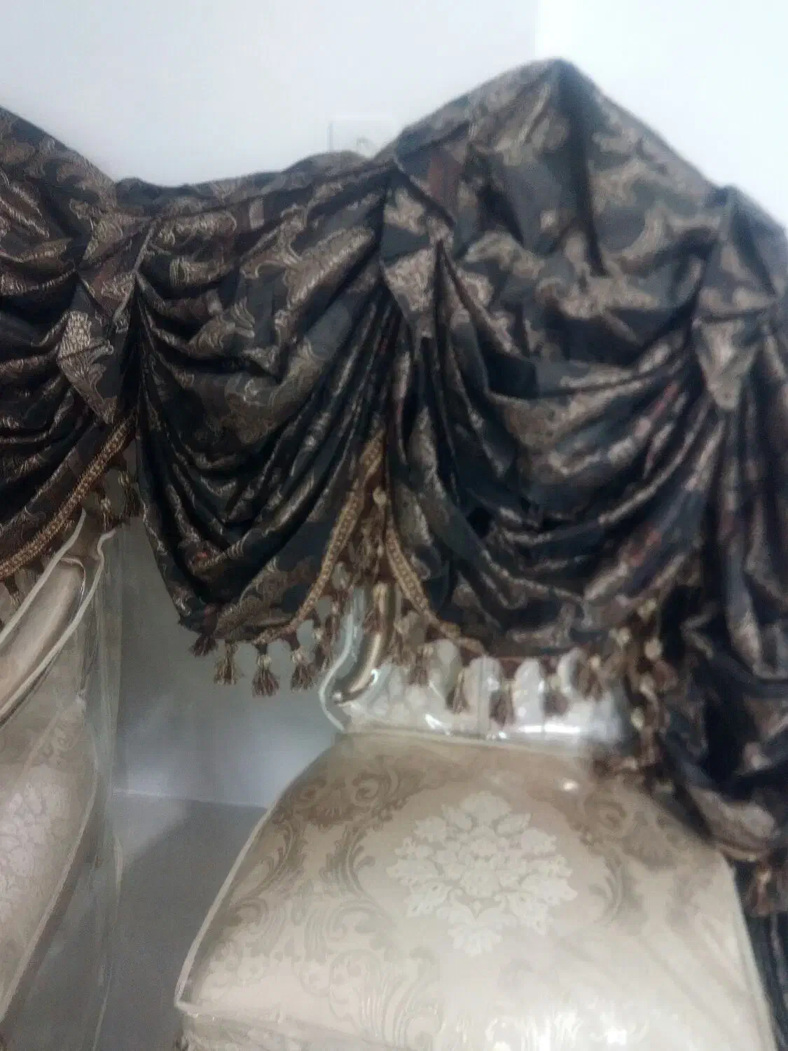 بدون پارگی وخرابی|پرده، رانر، رومیزی|شیراز, شاهچراغ|دیوار