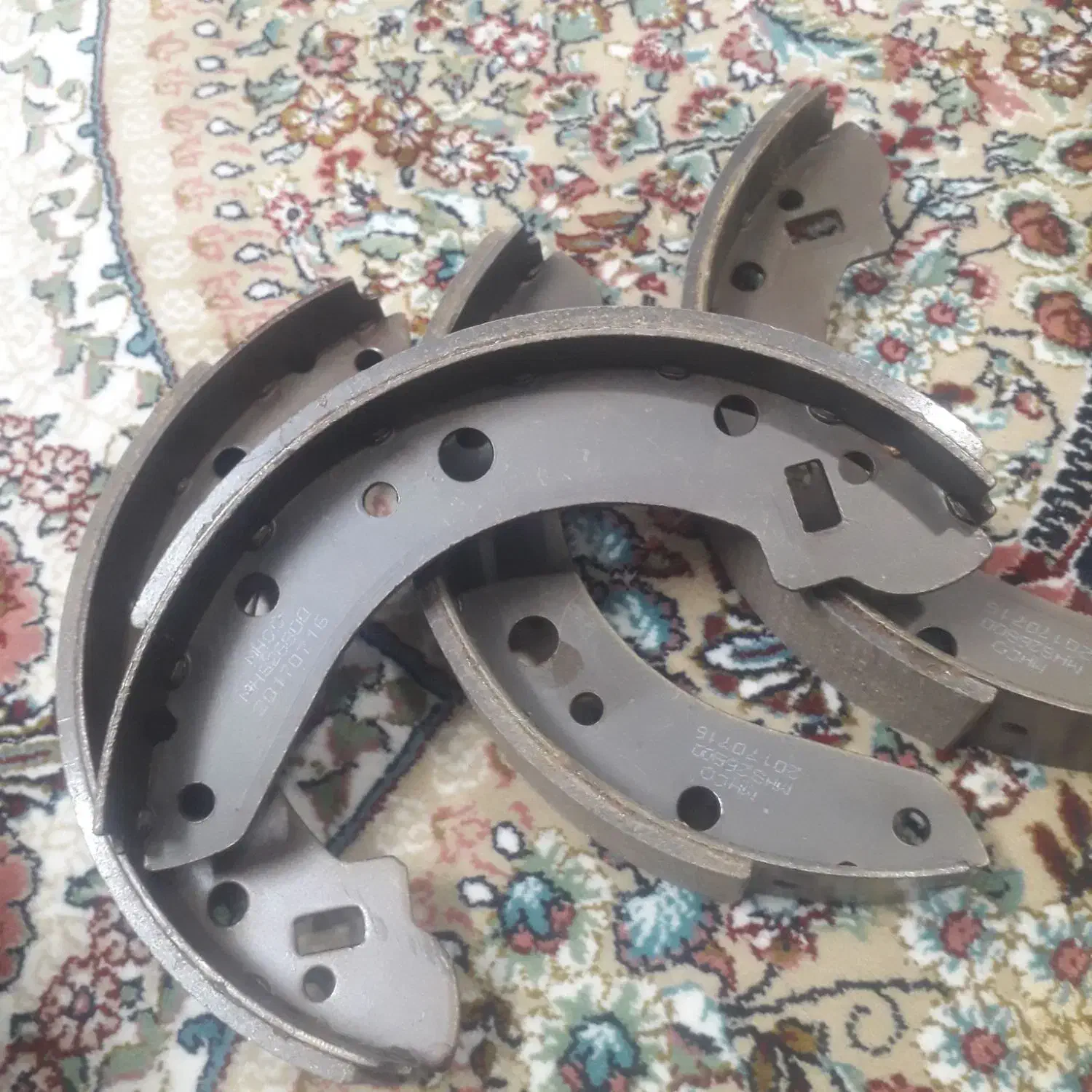 لنت ترمز عقب پیکان نو|قطعات یدکی و لوازم جانبی|نیشابور, پاستور|دیوار