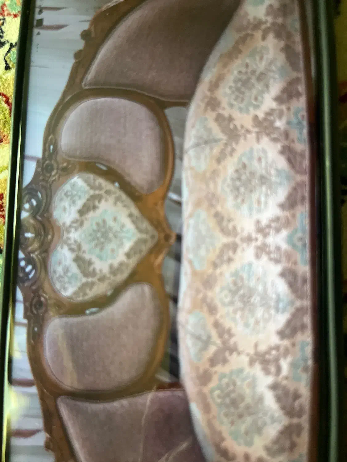 مبلمان ۹ نفره سلطنتی راحتی چوب گردو|مبلمان خانگی و میز عسلی|اصفهان, خرم|دیوار