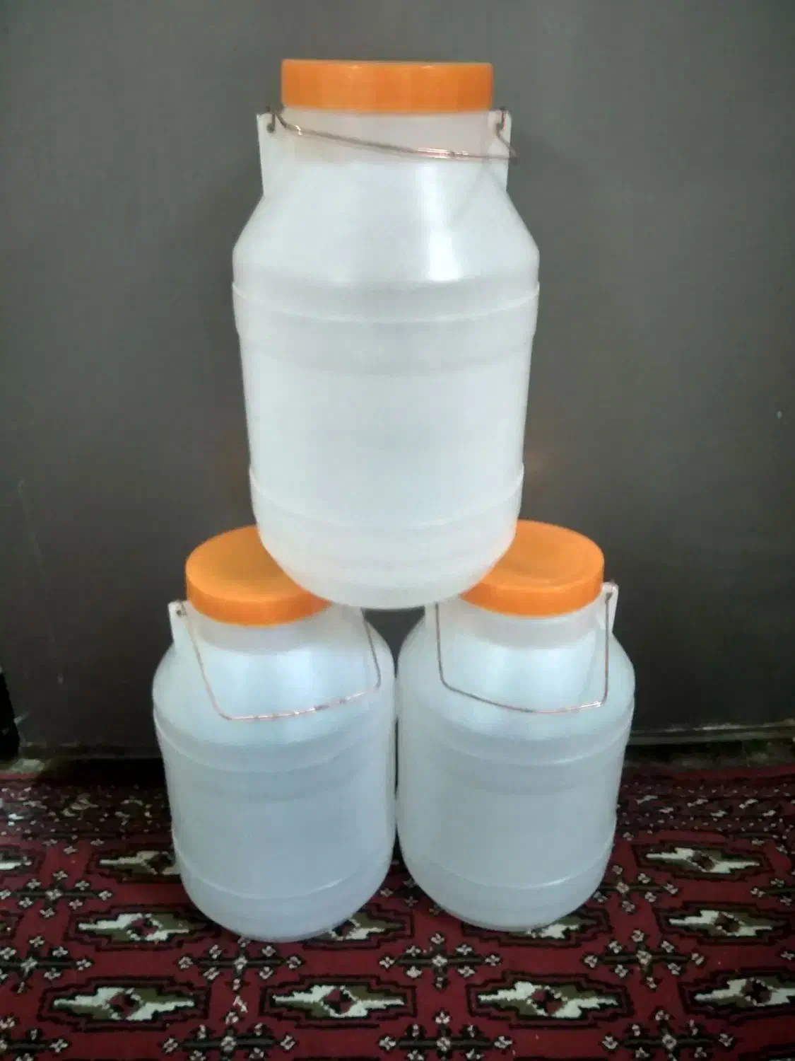 دبه 5کیلویی قیمت دونه ای 25|ظروف نگهدارنده، پلاستیکی، یک‌بارمصرف|قم, هنرستان|دیوار