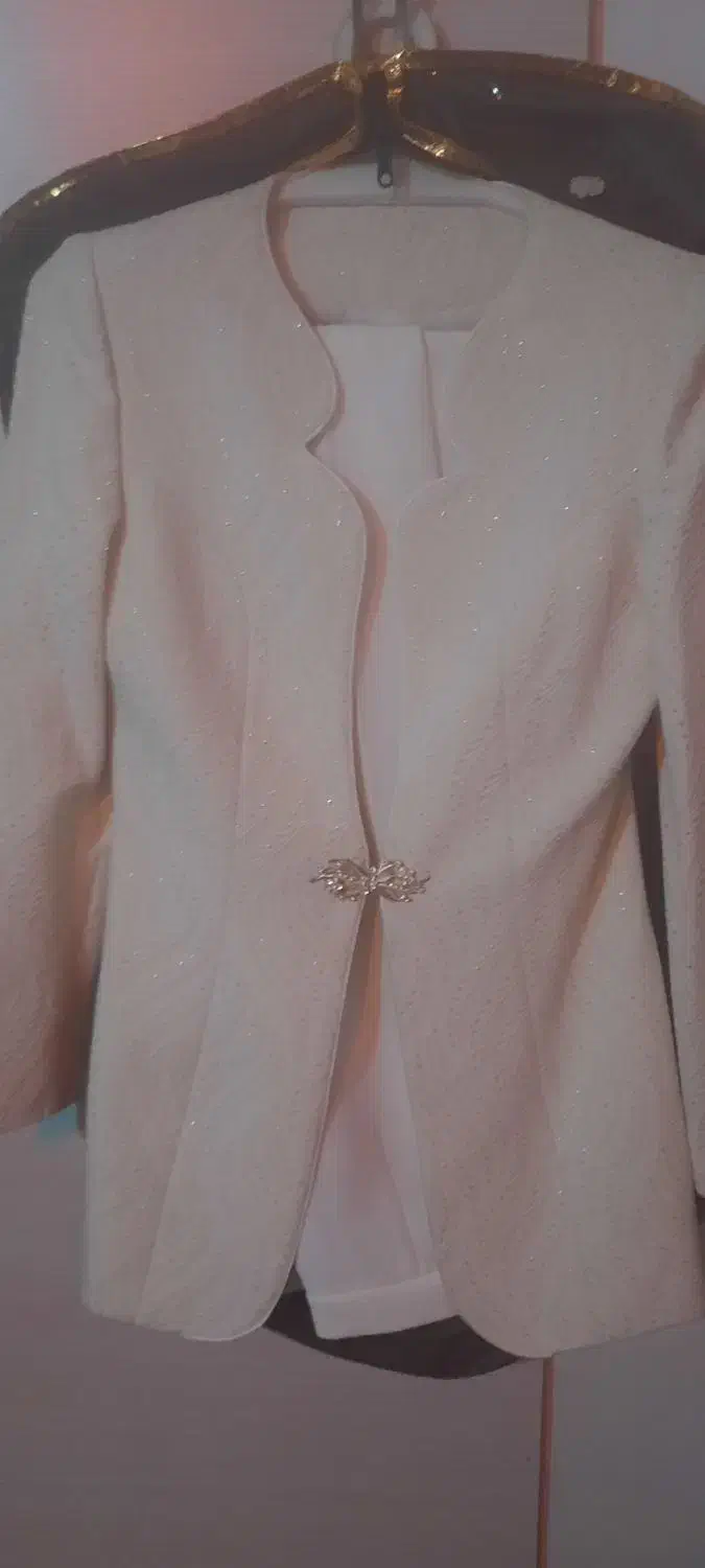 لباس  کت و شلوار مزونی|لباس|پردیس, کمرد|دیوار