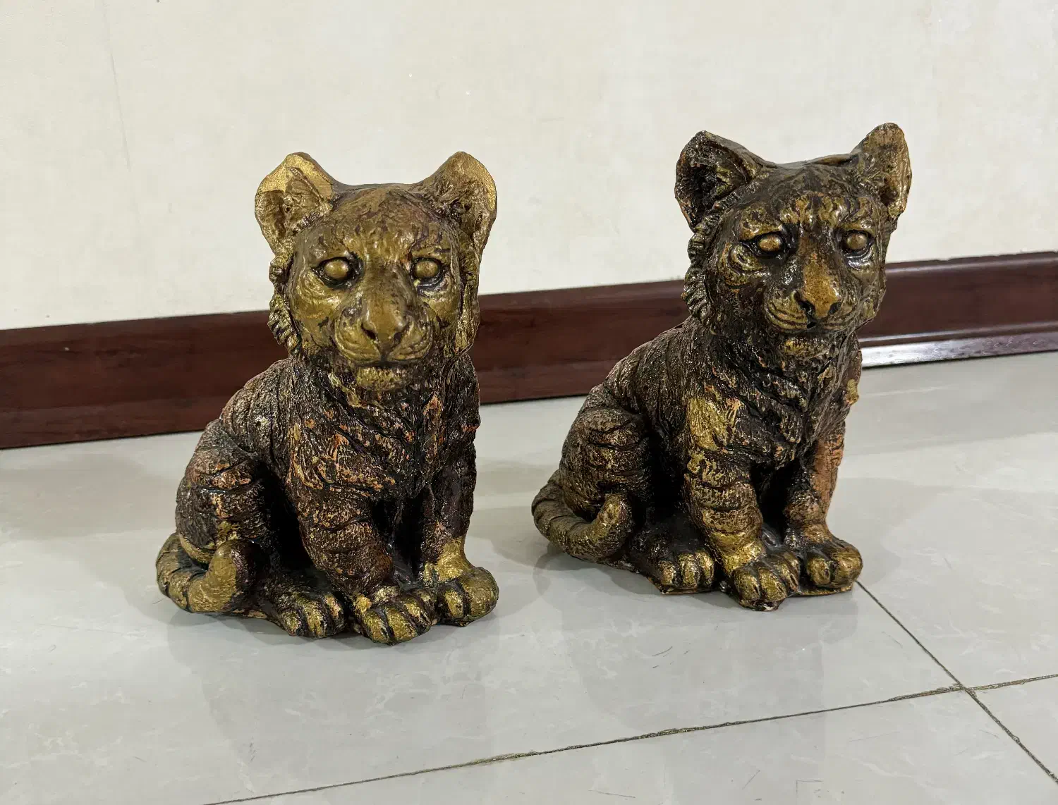 مجسمه عقاب|مجسمه، تندیس، ماکت|اهواز, فرهنگ شهر|دیوار