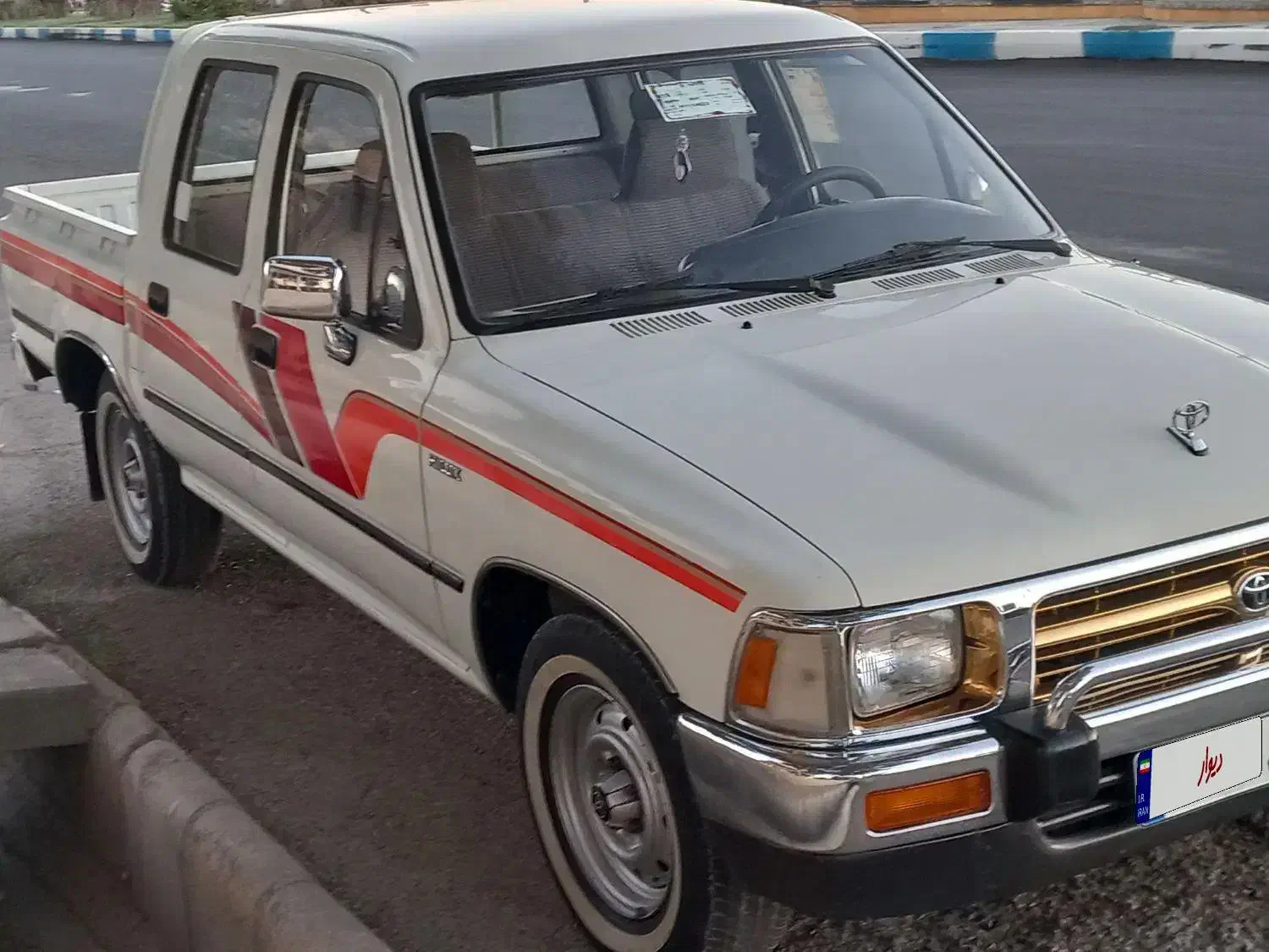 تویوتاهایلوکس دوکابین مدل۹۱|خودرو سواری و وانت|تربتحیدریه, شهرک ولیعصر|دیوار