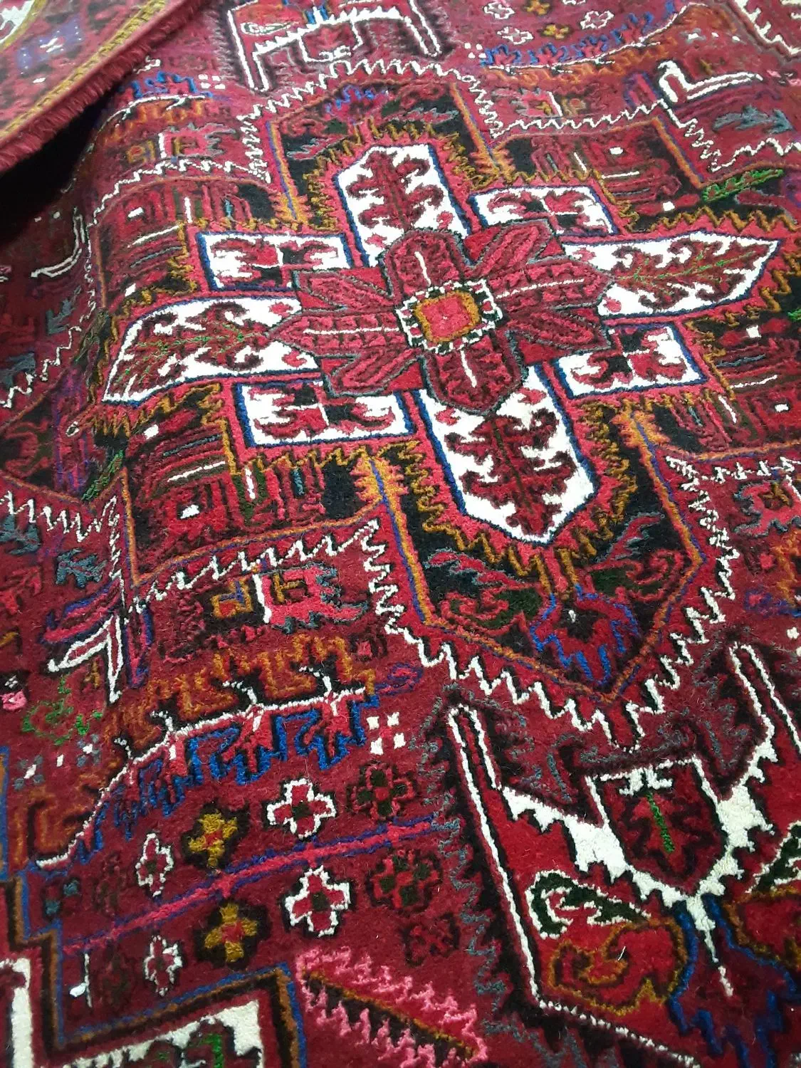 یک فرش دستباف|فرش|تبریز, |دیوار