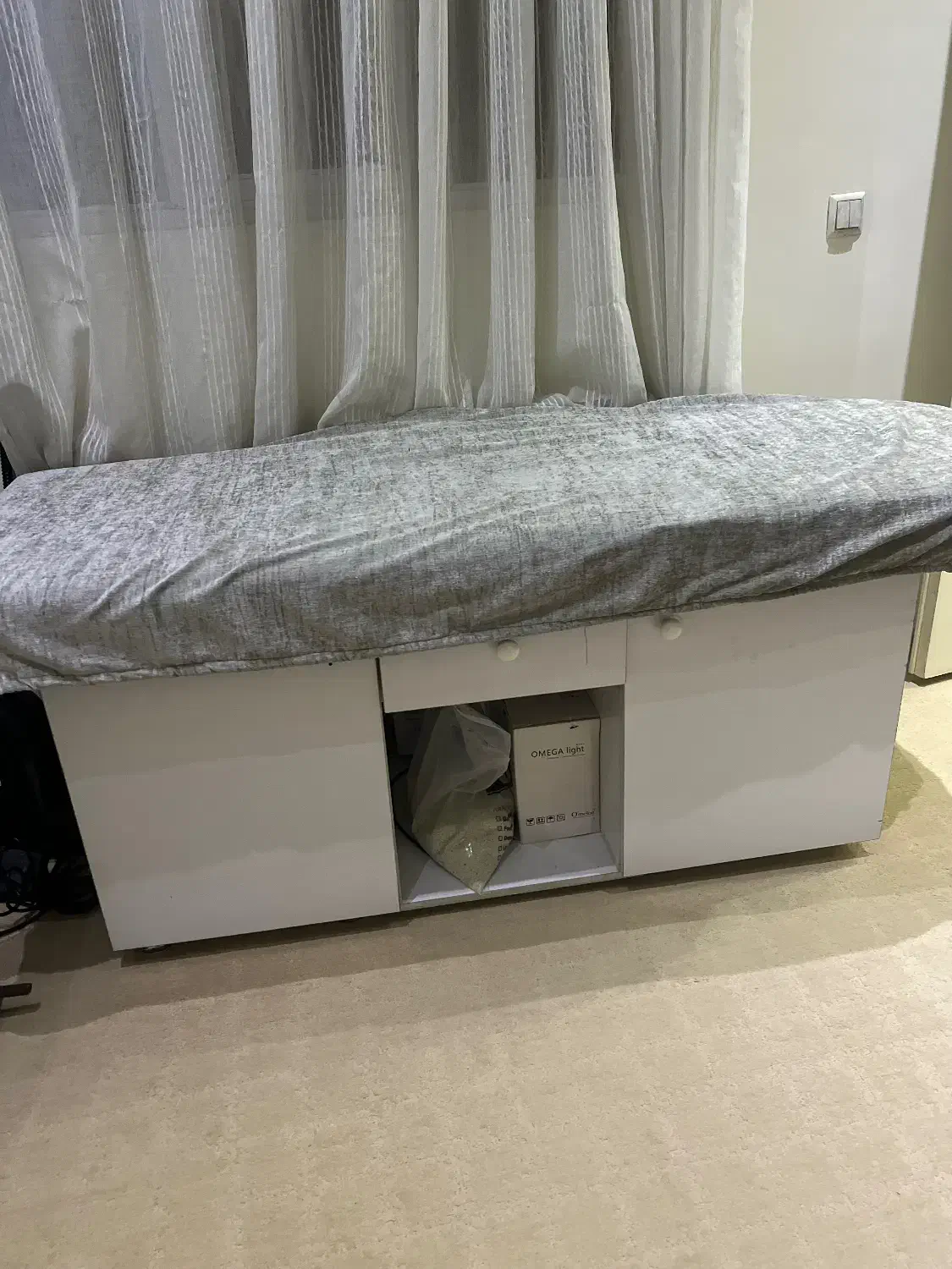 تخت ماساژ ، فیشیال و مژه|آرایشگاه و سالن‌های زیبایی|تهران, دردشت|دیوار