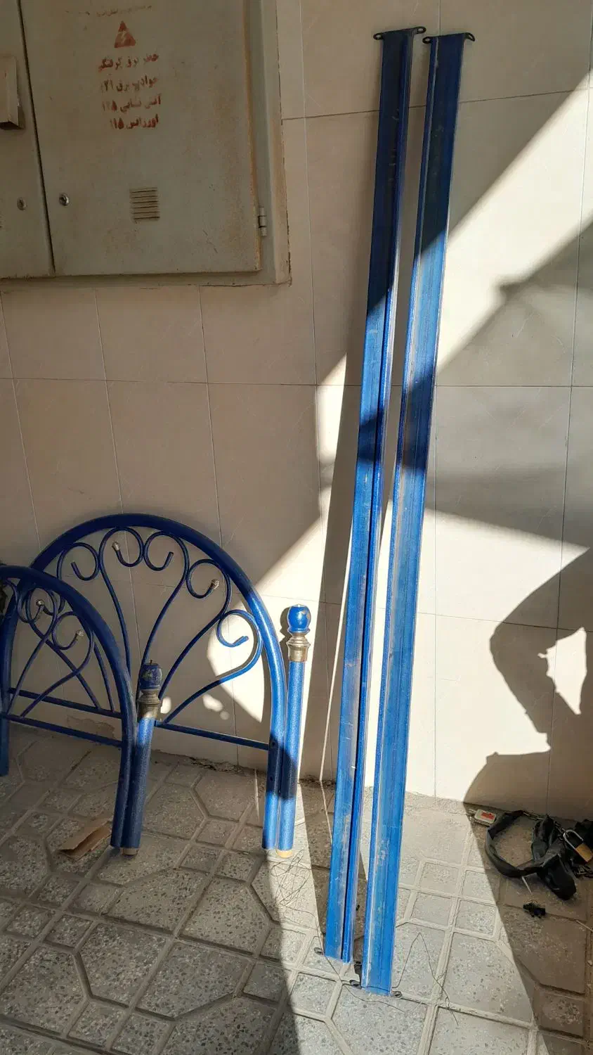 تخت نوجوان سالم|تخت و سرویس خواب|فلاورجان, |دیوار