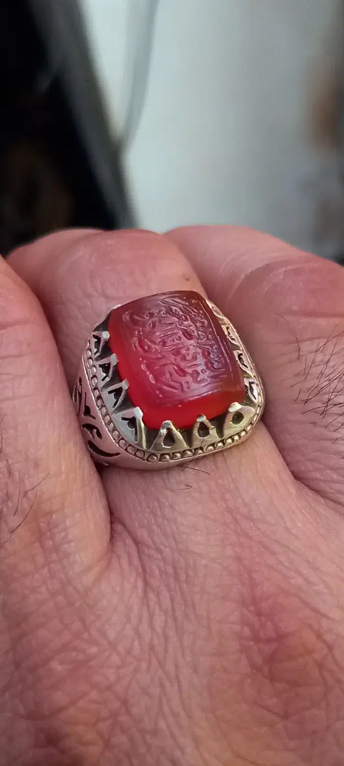 عقیق یمن کهنه درجه یک|جواهرات|دهدشت, |دیوار