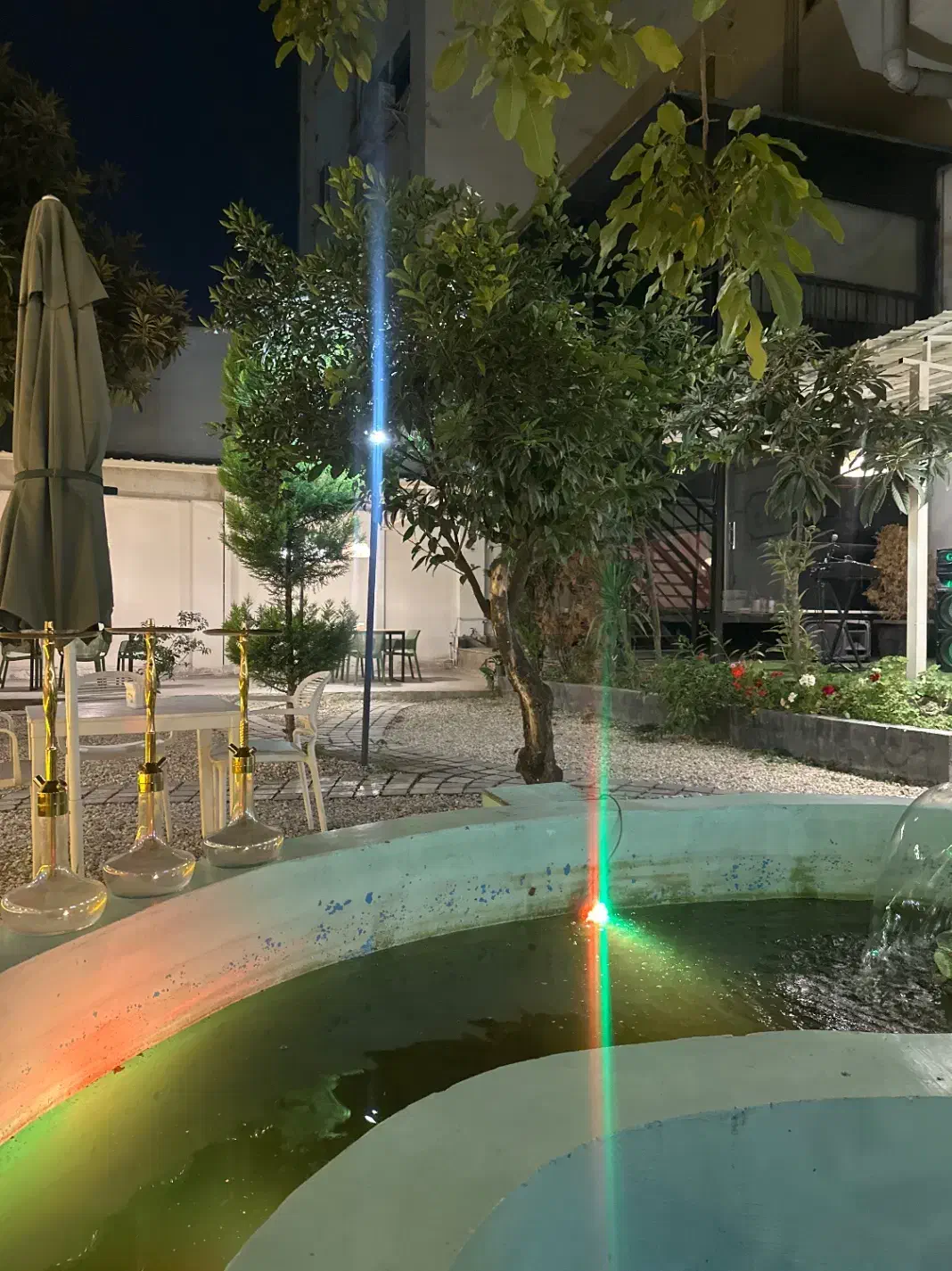 سالندار پسر جوان|استخدام خدمات فروشگاه و رستوران|گرگان, |دیوار