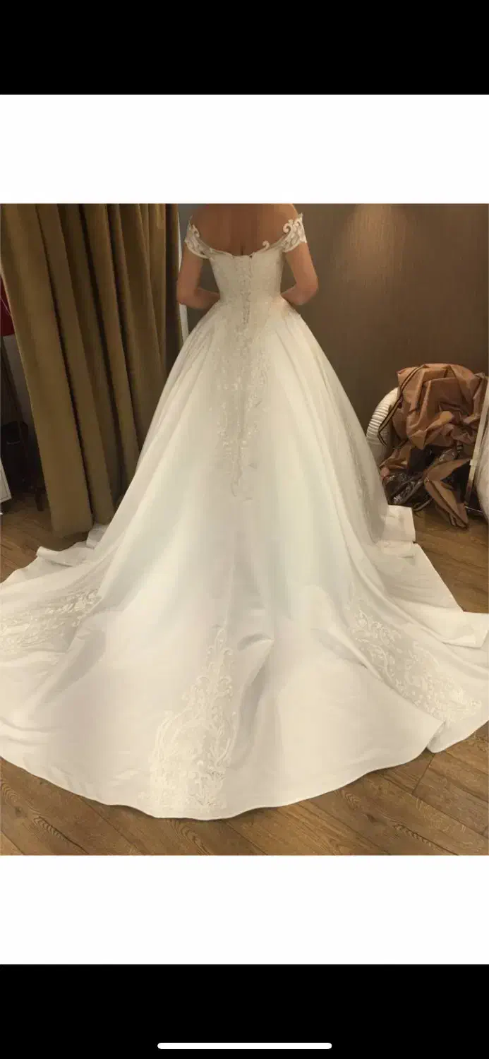 لباس عروس|لباس|تنکابن, |دیوار