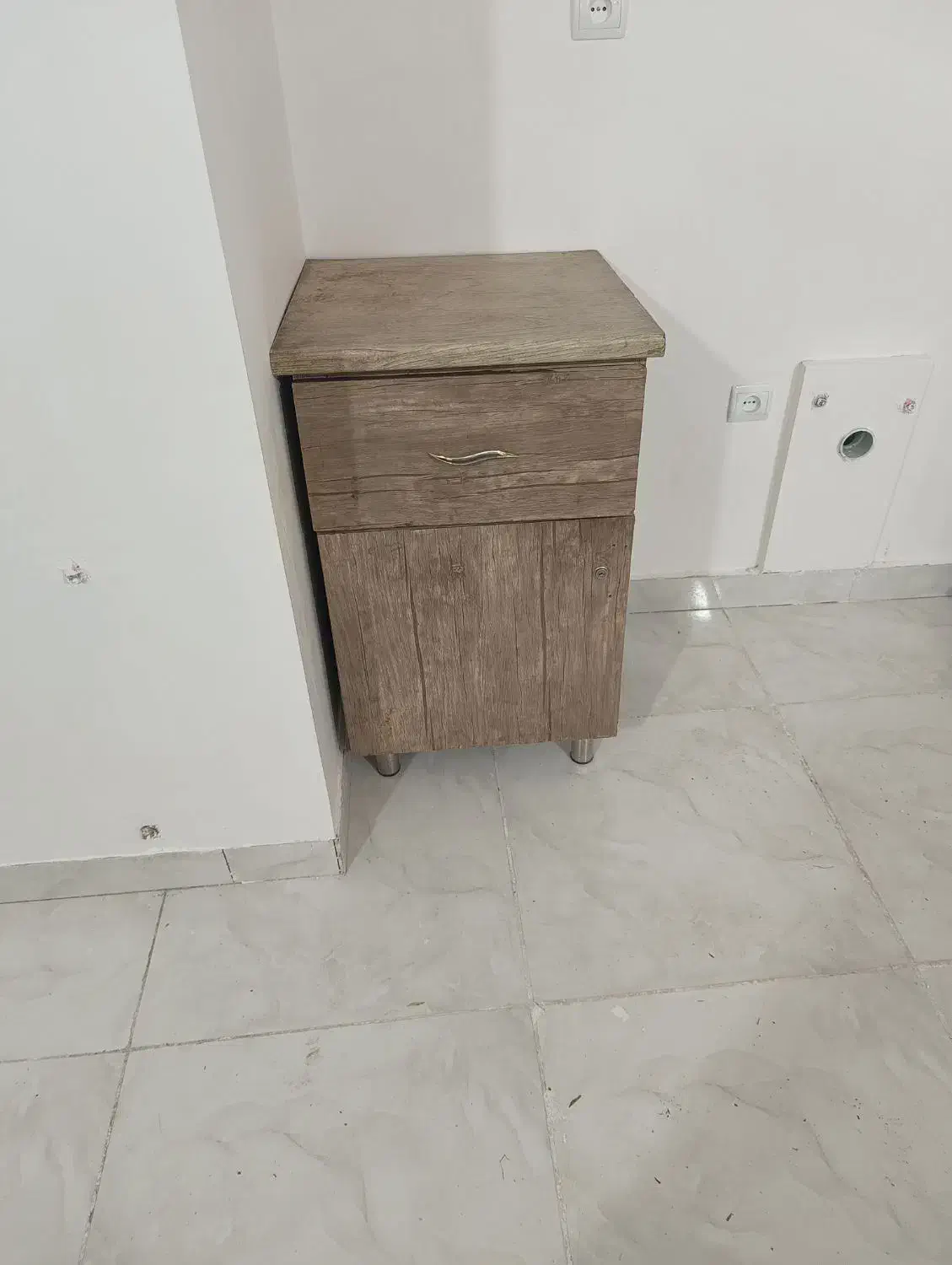 گاز پنج شعله.کابینت.کابینت با سینک .جا سماوری|اجاق گاز و لوازم برقی پخت‌وپز|نوشین شهر, |دیوار